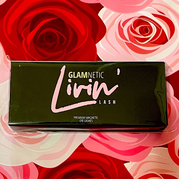 Glamnetic - Livin Magnetic Eyelashes
